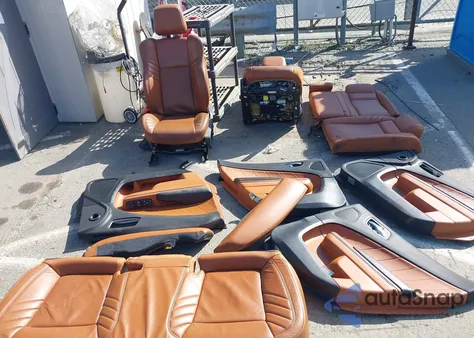 2017 Dodge Charger Srt Hellcat Rwd z USA, uszkodzony, nr VIN 2C3CDXL97HH536685